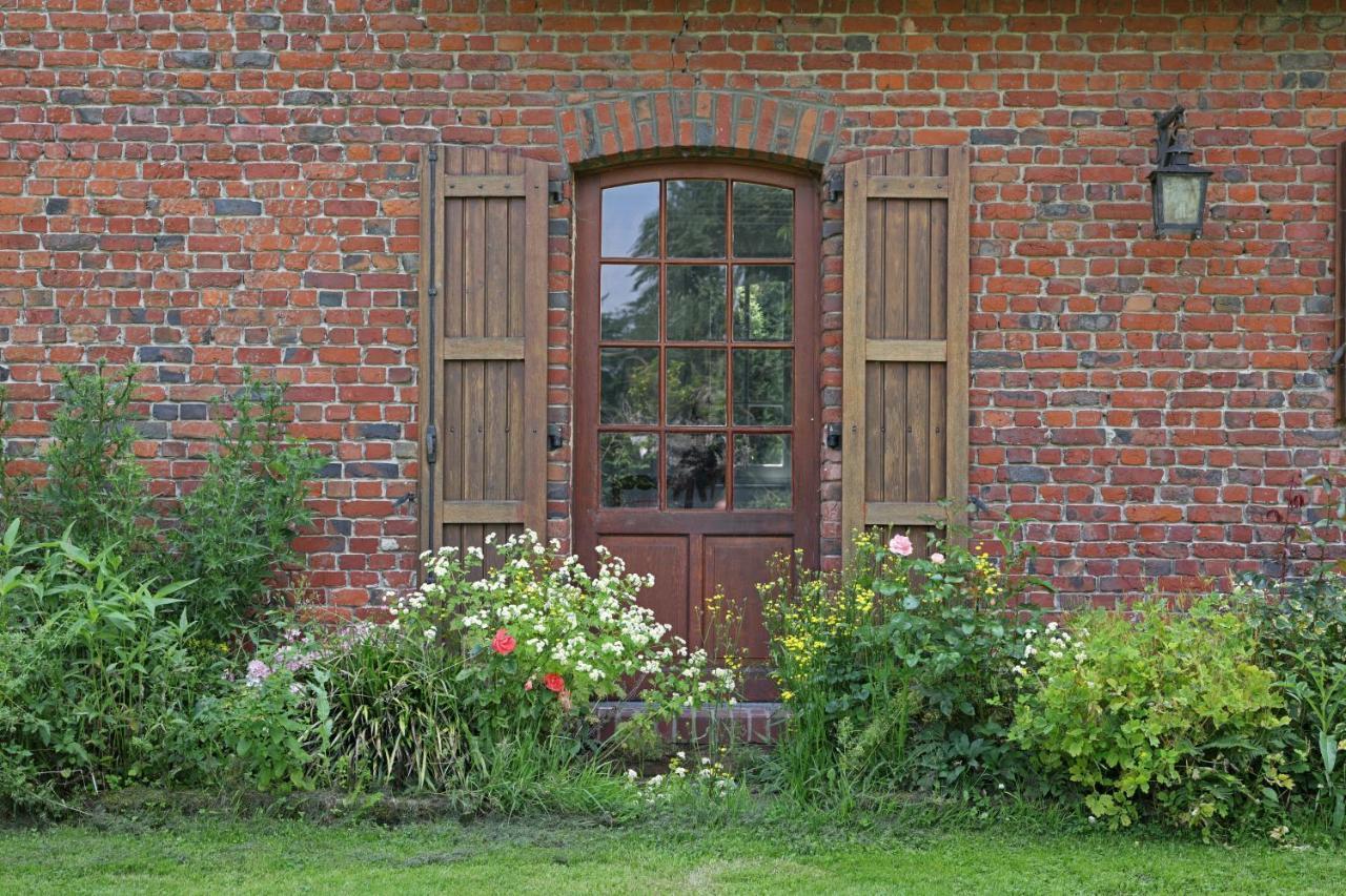 Letabli Hotel Ennetieres-en-Weppes Exterior photo